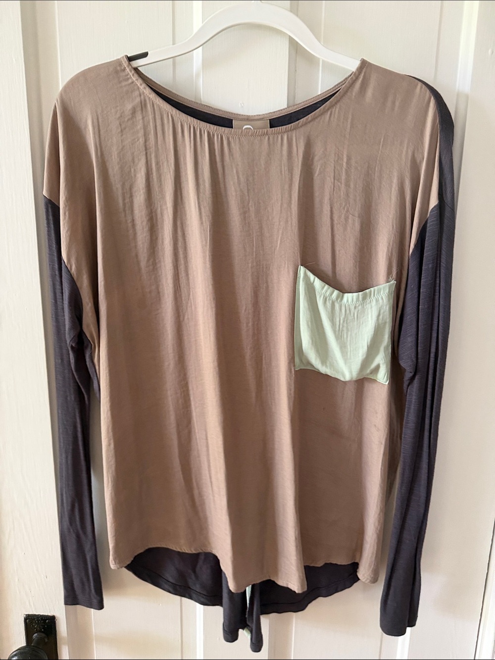 dolan Three-Tone Long Sleeve Top in Taupe, Charcoal & Mint